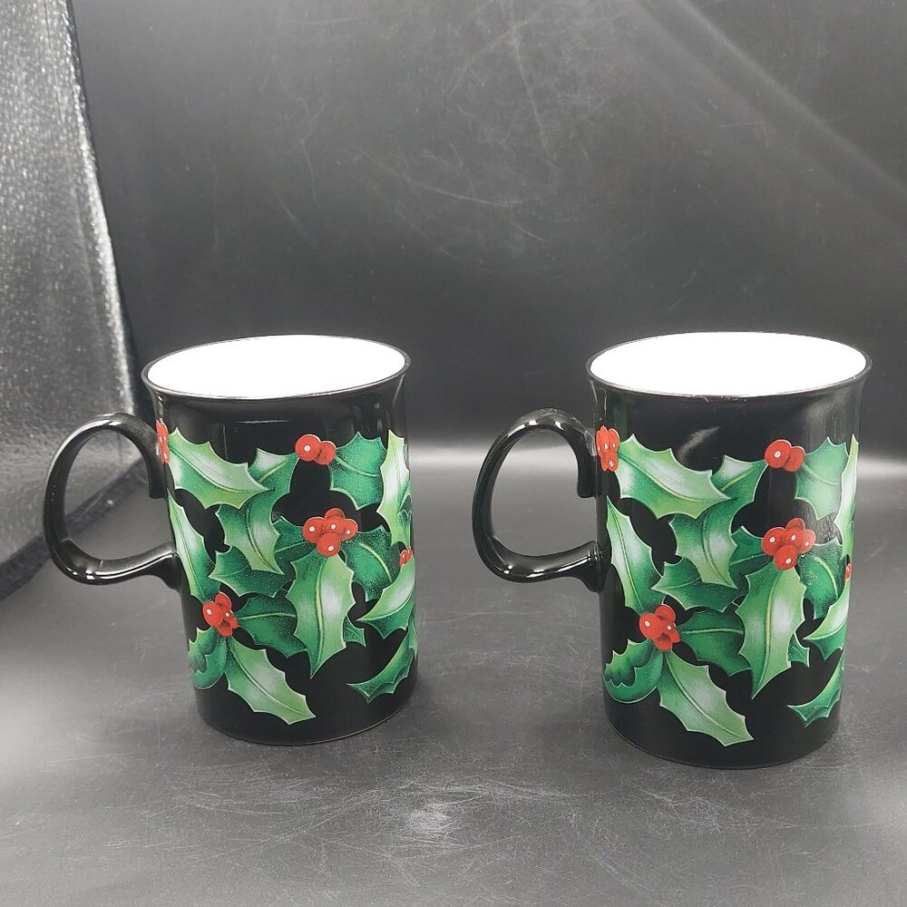 2 Dunoon Scotland Christmas Coffee Mug Stoneware Tea Holly Berry Caroline Bessey